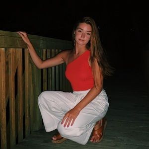 Meet your Posher, Kendall